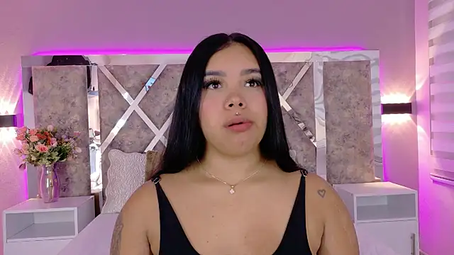 MarianaGarciaa   online show from 13, 3, 2026