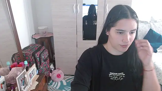 Naomi D online show from 3, 5, 2026