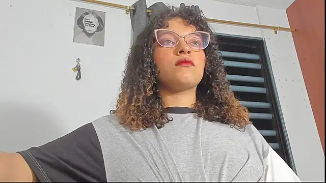 Ada gales  online show from 5, 12, 2025