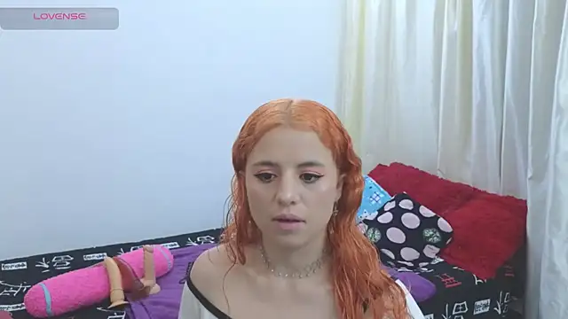 Nahomi Harper online show from 26, 12, 2024