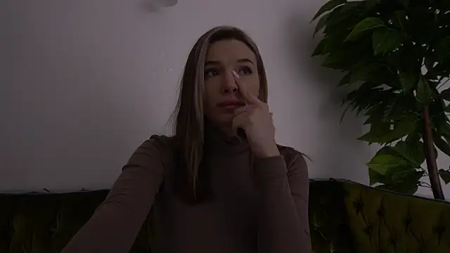 IceDanielles online show from 31, 1, 2025