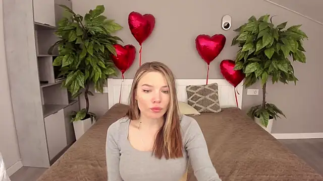 IceDanielles online show from 20, 2, 2025