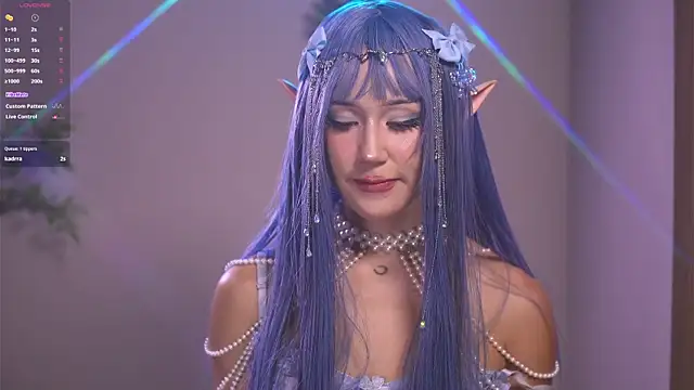 Bella-Franco online show from 8, 9, 2025