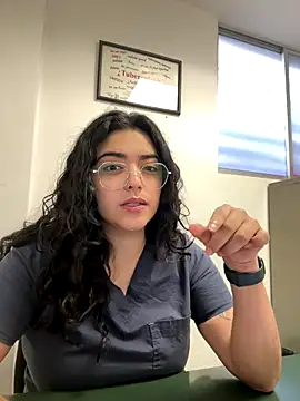 Ales Kitten online show from 26, 10, 2025