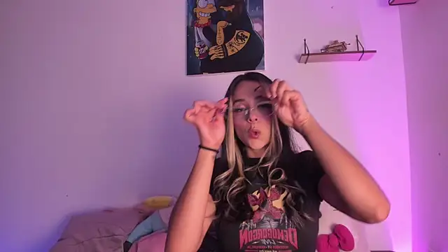 penny sweett  online show from 6, 1, 2026