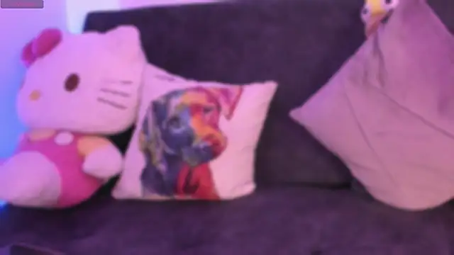 penny sweett  online show from 27, 4, 2026