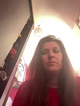 Lwhite1 online show from 18, 2, 2025