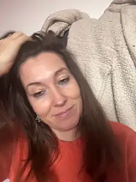 Lwhite1 online show from 20, 2, 2025