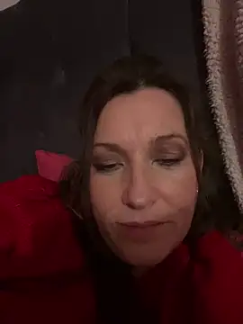 Snapshot of Lwhite1 chatting on 4, 3, 2026 Lwhite1 online show from 4, 3, 2026