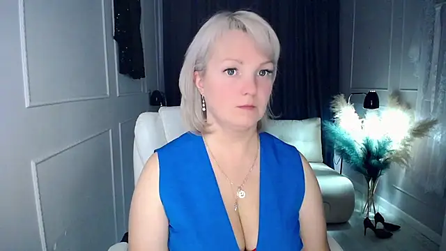 Juarnea online show from 12, 11, 2025