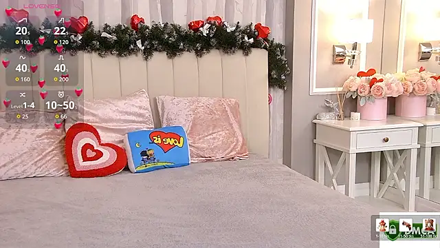 Nancy Mooree online show from 25, 3, 2026