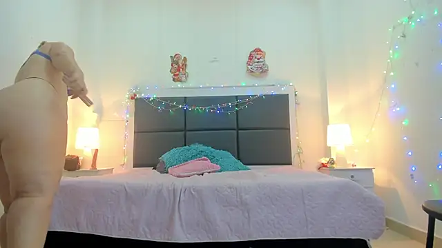 Aslhyn Gomez online show from 13, 12, 2024