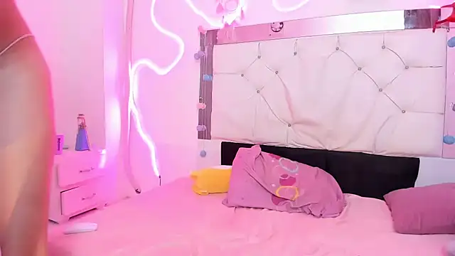 Azul horney online show from 15, 2, 2025