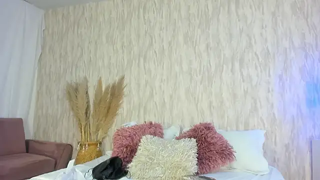 emily parkerr online show from 3, 12, 2024