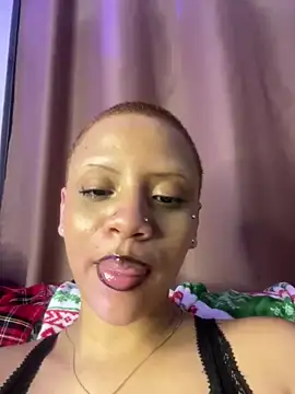 Snapshot of Charlotee_ chatting on 22, 12, 2024 Charlotee online show from 22, 12, 2024