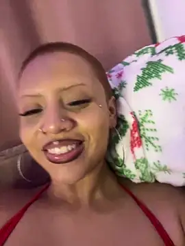 Snapshot of Charlotee_ chatting on 21, 1, 2025 Charlotee online show from 21, 1, 2025