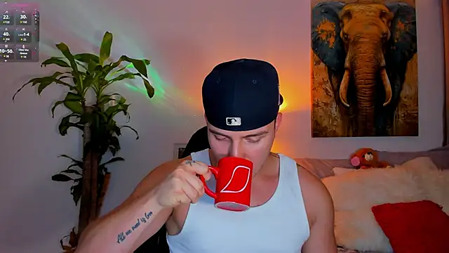 liam oficial02 online show from 8, 3, 2025