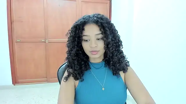 Snapshot of avellanatammy chatting on 10, 12, 2024 avellanatammy online show from 10, 12, 2024