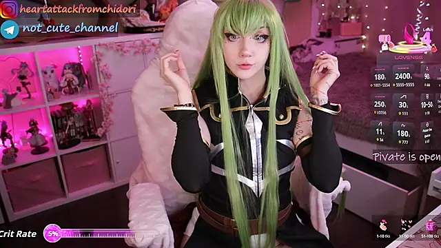 yourcutewaifu online show from 23, 9, 2025