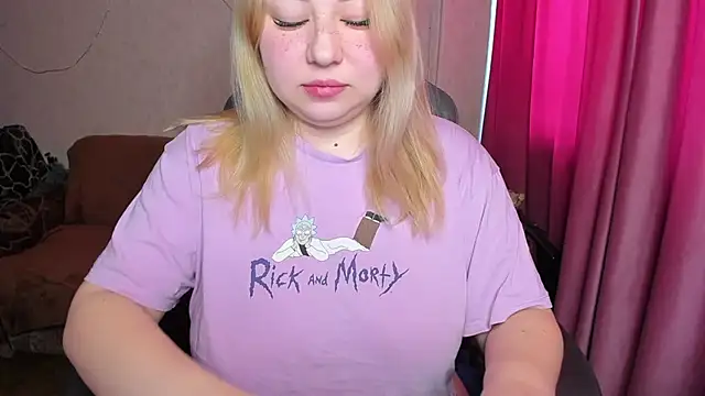 Milafoxxxy online show from 17, 11, 2025