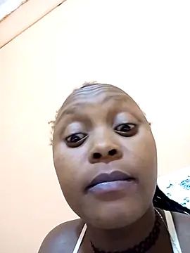 Snapshot of Cute_tamara chatting on 10, 11, 2025 Cute tamara online show from 10, 11, 2025