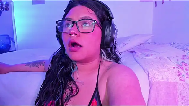 StephaniFox online show from 22, 1, 2025