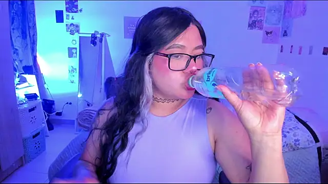 StephaniFox online show from 30, 1, 2025