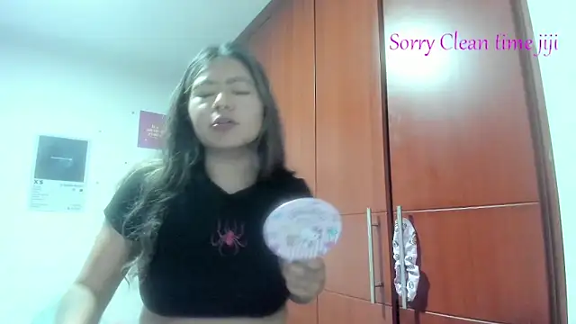 StephaniFox online show from 23, 12, 2025