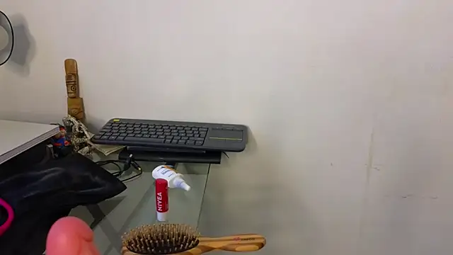 Dj scarlettmorreti online show from 6, 2, 2025