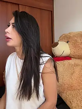 Dj scarlettmorreti online show from 8, 3, 2025