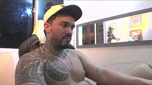 Angel sex latin online show from 4, 1, 2025