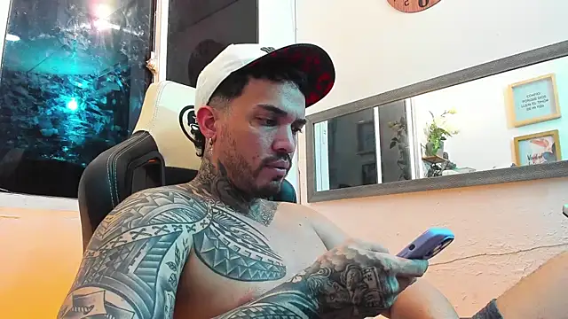 Angel sex latin online show from 21, 1, 2025