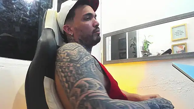 Angel sex latin online show from 6, 2, 2025