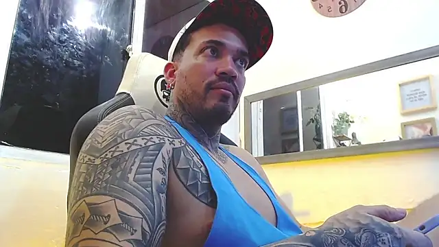 Angel sex latin online show from 19, 2, 2025