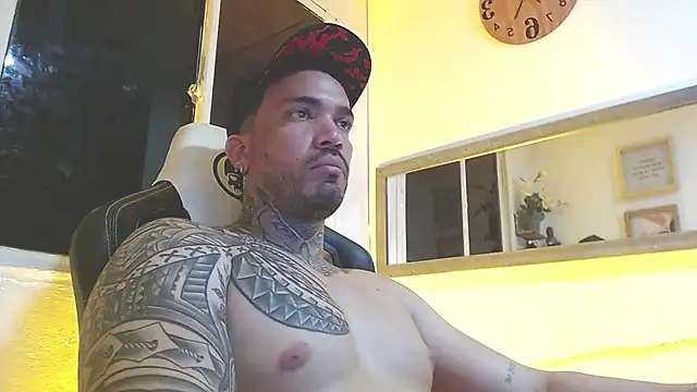 Angel sex latin online show from 27, 2, 2025