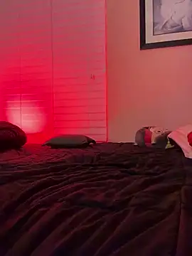 miacanela xo online show from 10, 3, 2025