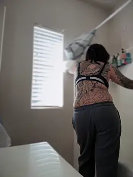 miacanela xo online show from 16, 3, 2025