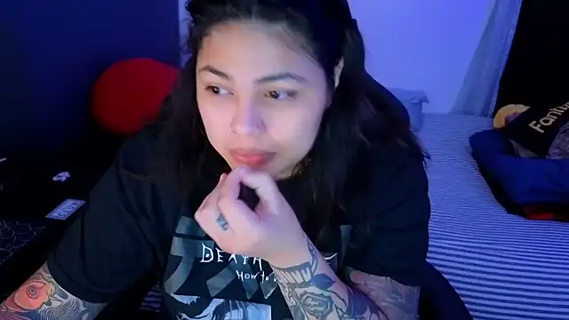 miacanela xo online show from 9, 4, 2026