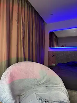 Melisa Ester online show from 8, 2, 2025