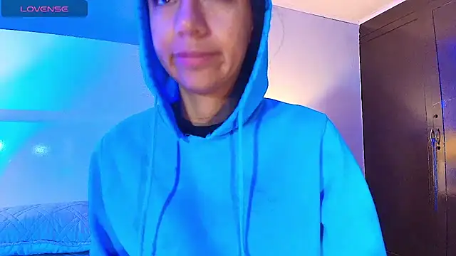 Tamaraakins online show from 4, 10, 2025