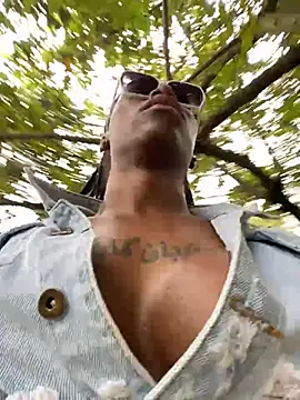 sweetsarabig22cm online show from 5, 3, 2025