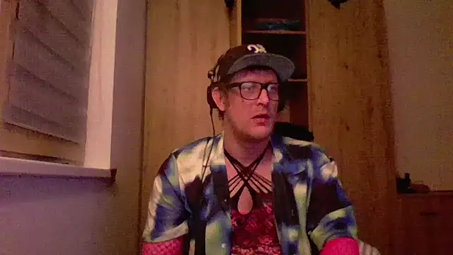 Bigthroaterboy online show from 22, 1, 2025