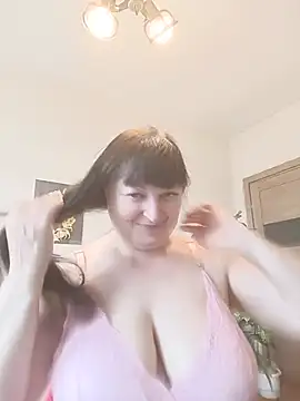 Snapshot of Women-pleasures chatting on 29, 6, 2026 Women-pleasures online show from 29, 6, 2026