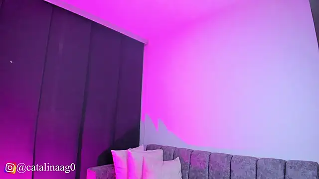 angelinalodge1 online show from 9, 11, 2025