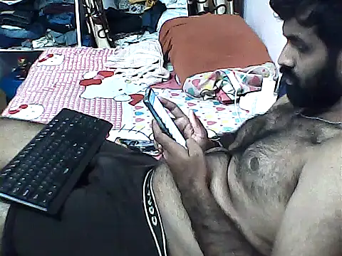 Snapshot of sanik_2428 chatting on 22, 11, 2025 sanik 2428 online show from 22, 11, 2025