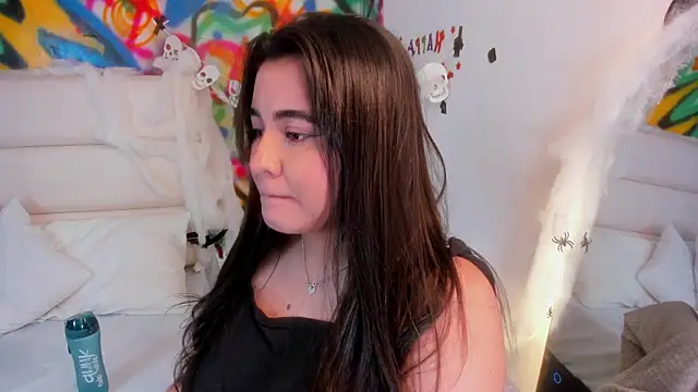 Liana Bernocchi online show from 2, 10, 2025