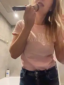 Vanilladreams online show from 3, 2, 2026