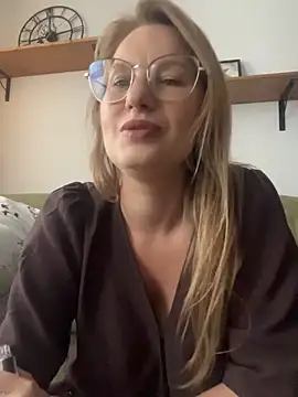 Vanilladreams online show from 9, 6, 2026