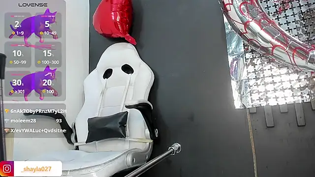 Shayla27 online show from 11, 2, 2025