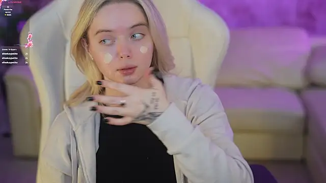 Cassy-Celestial  online show from 27, 2, 2025